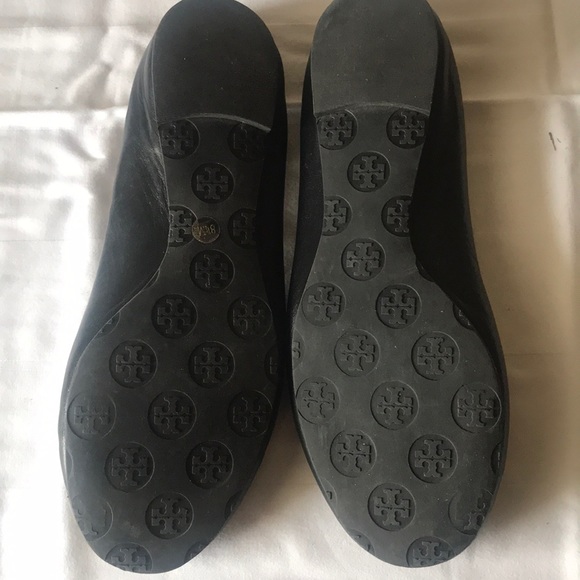 Black leather Tory Burch ballet flat - Picture 2 of 2